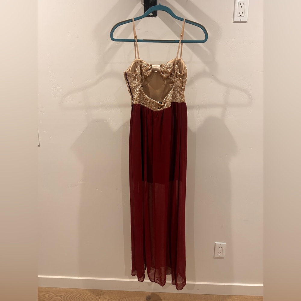 Windsor Gold and Burgundy High Low Dress - Picture 2 of 8